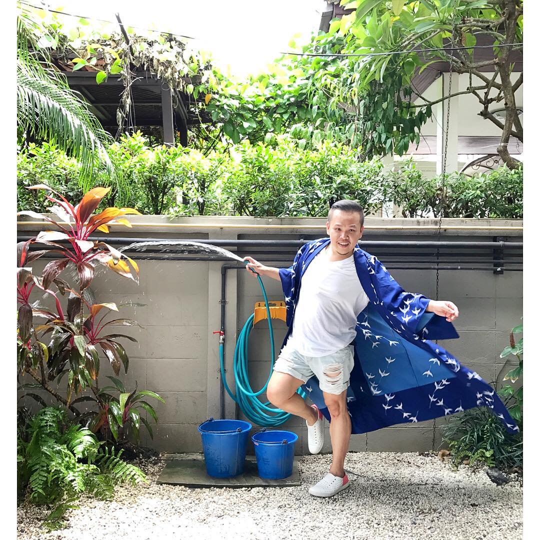 Customer wearing Sumo Vintage